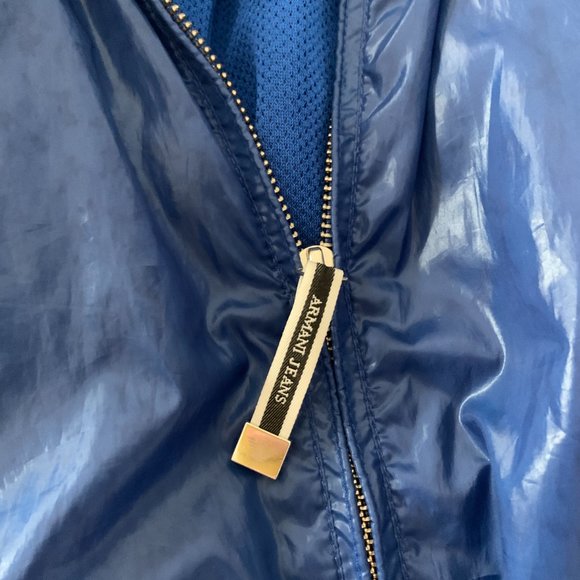 Bright Blue Lightweight Jacket Armani Jeans with retractable hoodie - Picture 11 of 12